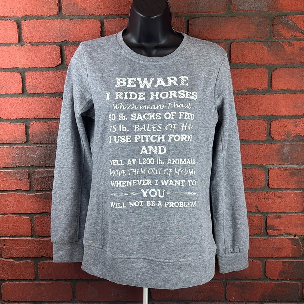 Lilicloth Woman's Small Grey Sweatshirt with Print –‎ Casual Cozy